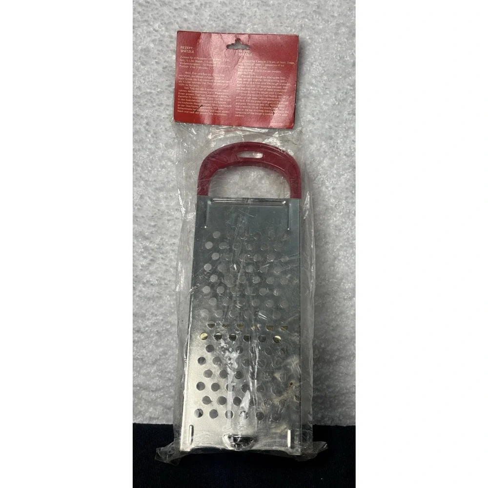 VINTAGE Spatzlehobel Swadian Noodle Grater from HONG KONG -NEW~DAMAGED PACKAGE!